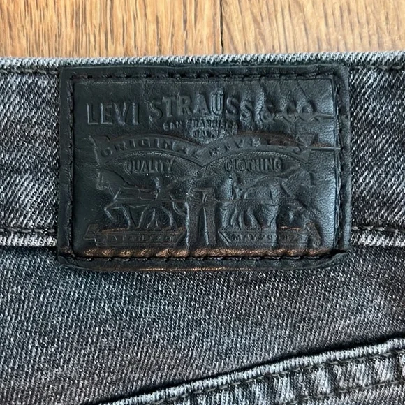 Levi’s 721 Womens High Rise Skinny Jeans Black Size 29 - Picture 4 of 4